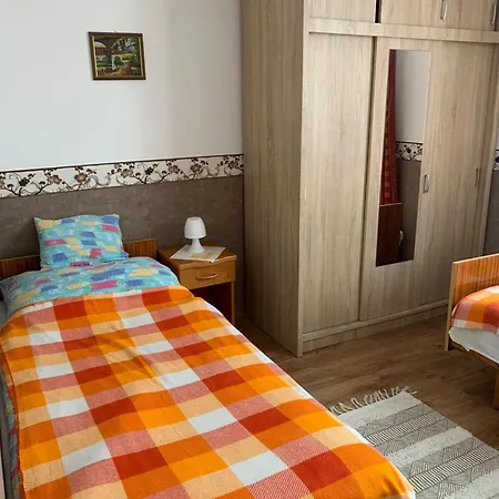 Sára Buzsák Nyaraló *